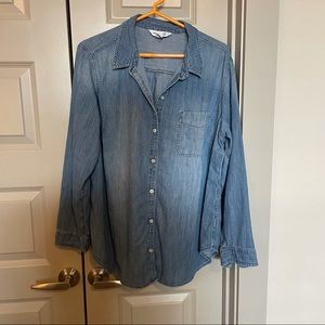 Denim Chambray 2X with invisible buttons